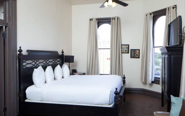 photo 2 of The Trinity Hotel