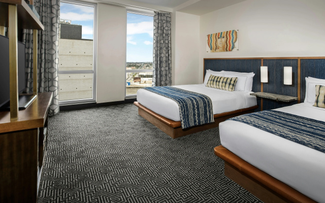 photo 5 of The Troubadour Hotel New Orleans