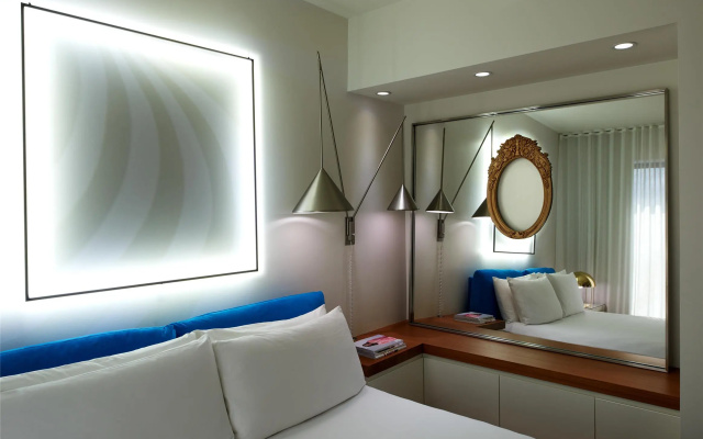 photo 3 of The Valorian West Hollywood, Curio Collection by Hilton