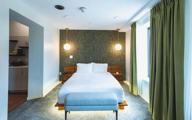photo 4 of The Vault Hotel