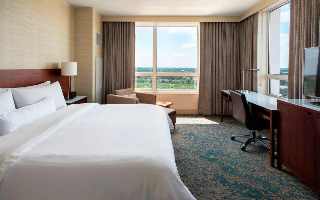 photo 2 of The Westin Chicago North Shore