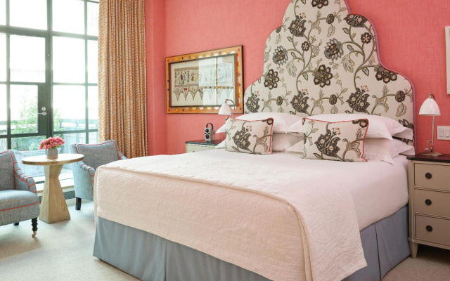 photo 4 of The Whitby Hotel