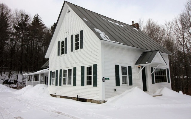 photo 4 of The White House by RedAwning