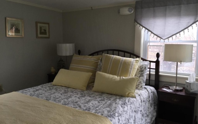 photo 4 of The Yankee Clipper Inn