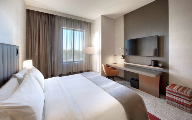 photo 2 of THesis Hotel Miami Coral Gables, Curio Collection by Hilton