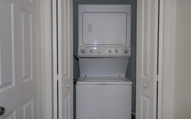 photo 3 of TheU-BnB