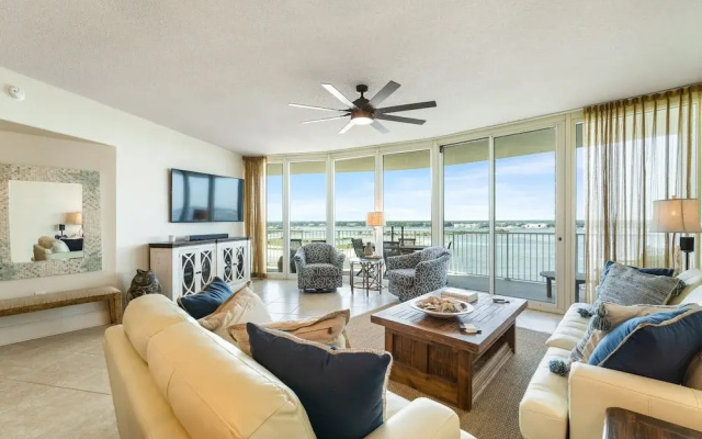 photo 5 of Three Bedroom With Bay Views Unit - Crb1105