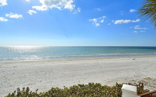 photo 4 of Tides 642 Luxurious pools/Hot tubs/Grills-It's Paradise!