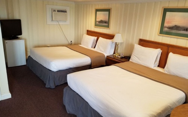 photo 3 of The Tides Motel