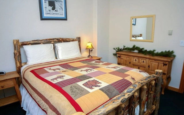 photo 3 of Timber Creek Chalets: 9 3 Bedroom Chalet