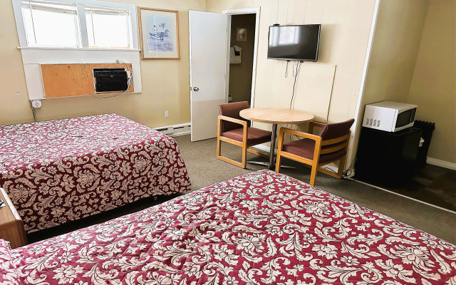 photo 3 of Love Hotels Timberline By OYO Lake Superior