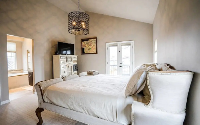 photo 5 of Time Capsule Tudor A Modern Family Getaway