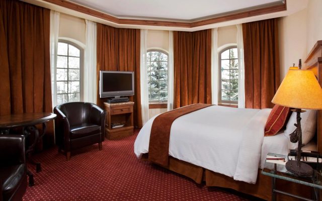 photo 4 of Tivoli Lodge