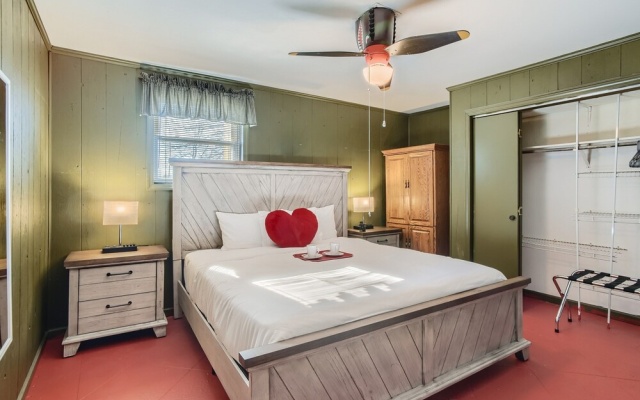 photo 4 of NEW- Family Friendly Ranch Home Near Nashville! (TA)