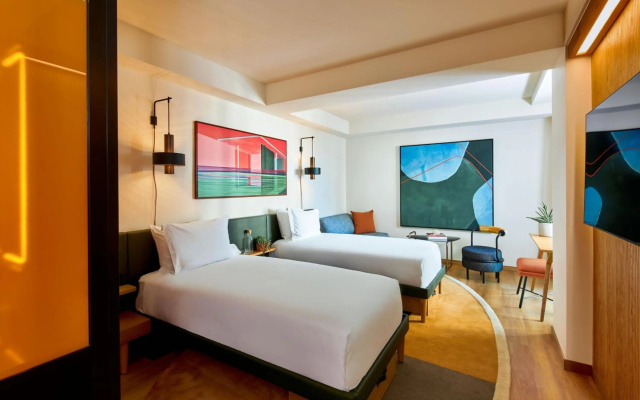 photo 4 of Hollywood Volume, a Tribute Portfolio Hotel