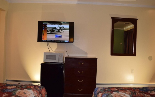 photo 3 of Top Hill Motel