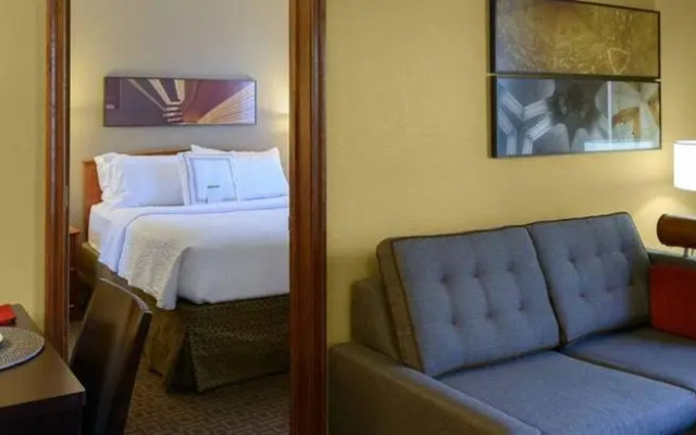 photo 5 of TownePlace Suites by Marriott Fort Meade National Business Park