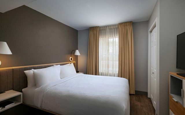 photo 5 of TownePlace Suites by Marriott Baton Rouge South