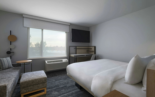 photo 4 of TownePlace Suites by Marriott Brentwood