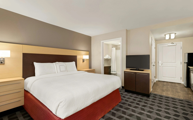 photo 2 of TownePlace Suites Chattanooga near Hamilton Place