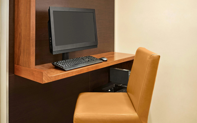 photo 4 of TownePlace Suites Chattanooga near Hamilton Place