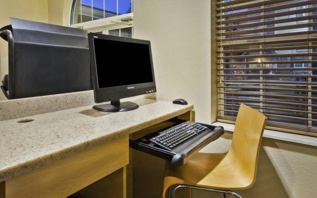 photo 2 of Towneplace Suites By Marriott Detroit Livonia