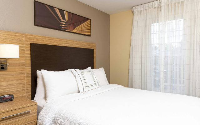 photo 5 of Towneplace Suites by Marriott East Lansing