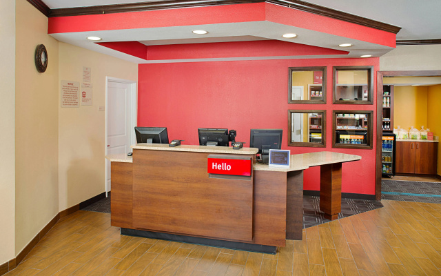 photo 2 of TownePlace Suites by Marriott Fayetteville North