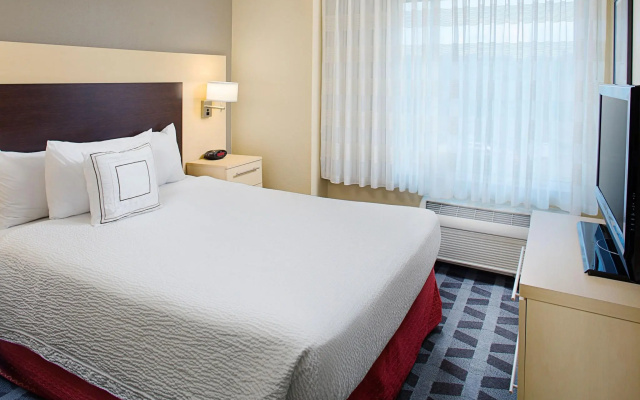 photo 5 of TownePlace Suites by Marriott Fayetteville North