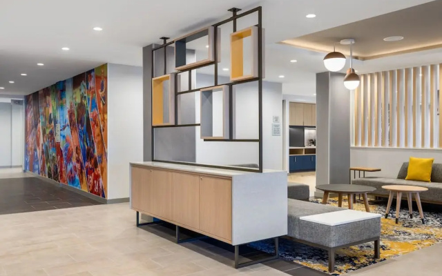 photo 2 of Towneplace Suites By Marriott Geneva
