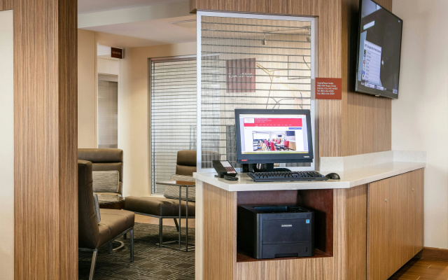 photo 3 of Towneplace Suites Kansas City Airport