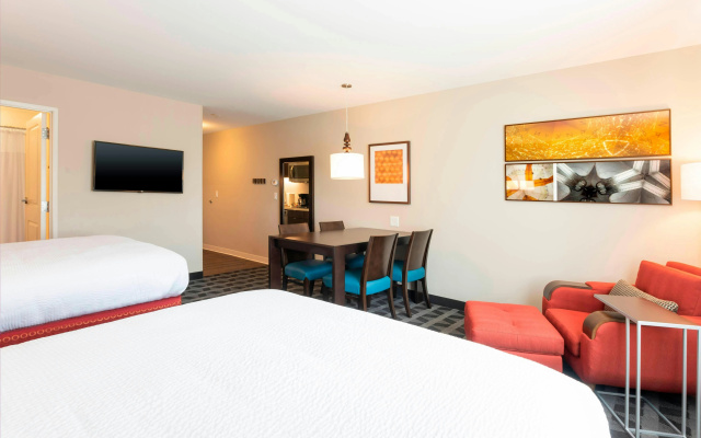photo 4 of TownePlace Suites by Marriott Louisville North