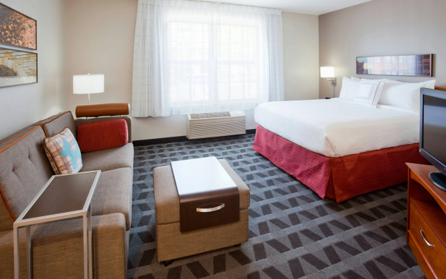photo 3 of TownePlace Suites by Marriott -Minneapolis West/StLouis Park