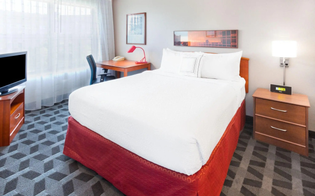 photo 4 of TownePlace Suites by Marriott -Minneapolis West/StLouis Park