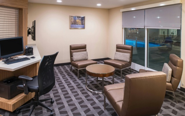 photo 4 of TownePlace Suites by Marriott Ontario Chino Hills