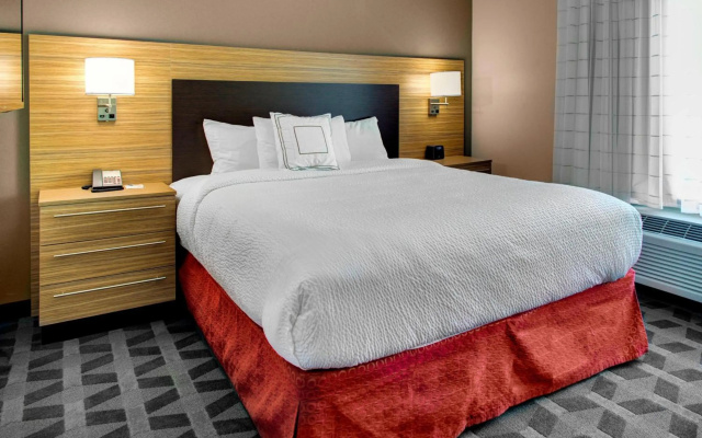 photo 4 of TownePlace Suites by Marriott Phoenix Chandler/Fashion Center