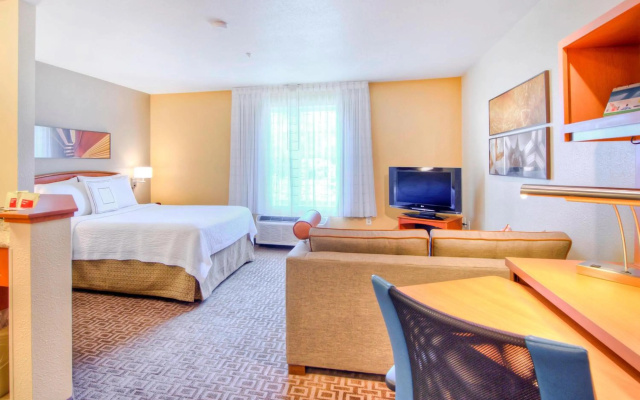 photo 3 of TownePlace Suites by Marriott Raleigh Cary-Weston Parkway