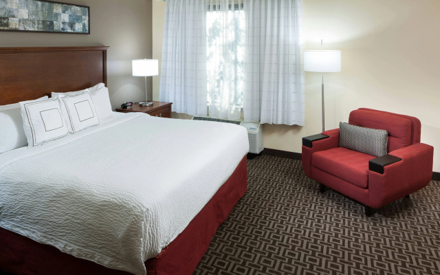 photo 5 of TownePlace Suites by Marriott San Antonio Airport
