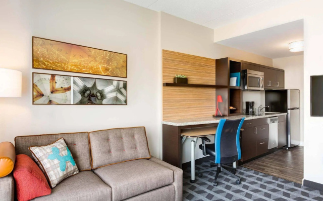 photo 3 of TownePlace Suites by Marriott Detroit Canton