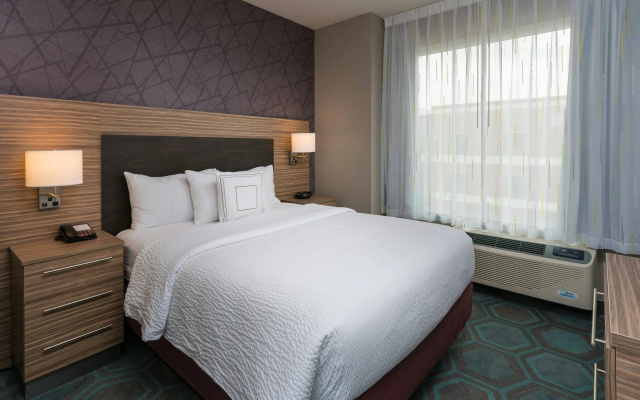 photo 5 of TownePlace Suites by Marriott Chicago Schaumburg