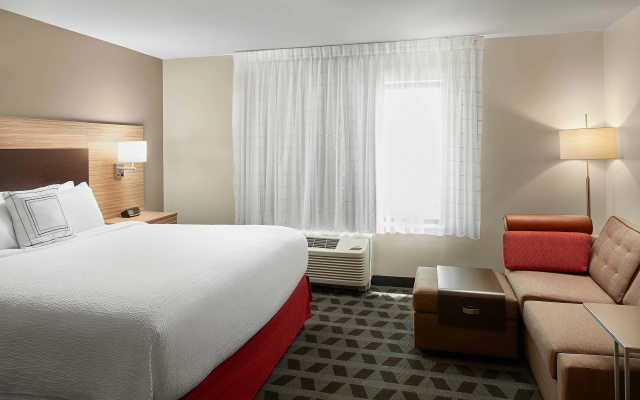 photo 2 of Towneplace Suites by Marriott Danville