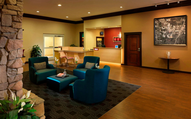 photo 2 of TownePlace Suites by Marriott Houston Intercontinental Arpt
