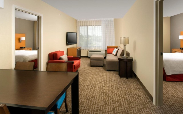 photo 4 of TownePlace Suites by Marriott Lexington Park Patuxent River Naval Air Station