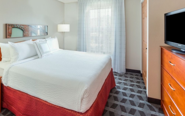 photo 3 of TownePlace Suites Minneapolis West/St. Louis Park