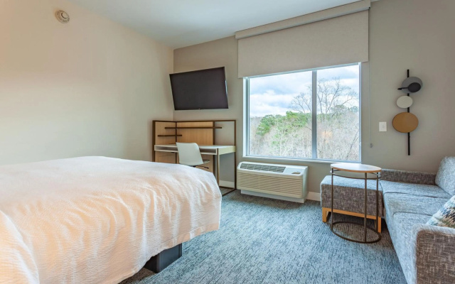 photo 2 of TownePlace Suites by Marriott Raleigh-University Area