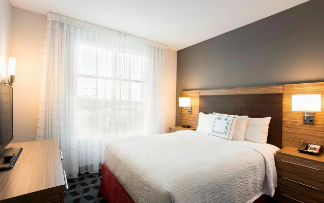 photo 5 of TownePlace Suites San Mateo Foster City