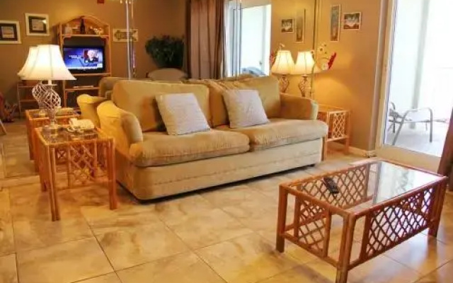 photo 3 of Tradewinds 302 1 Bedroom Condo by RedAwning Orange Beach