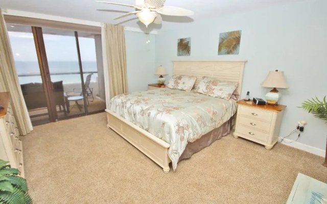 photo 4 of Tradewinds 503 Apartment 2