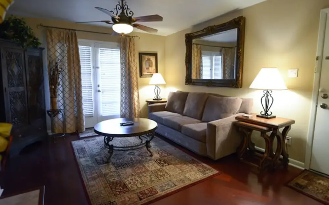 photo 3 of Traditional Touch 1BR by Casago