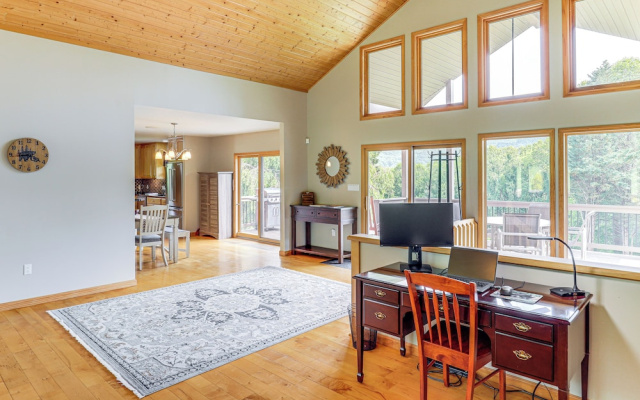 photo 5 of Mtn Views & Hot Tub: 6-acre Blue Ridge Retreat!